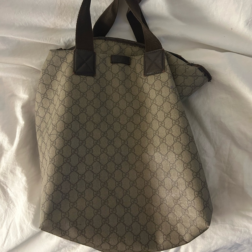 Gucci tote bag